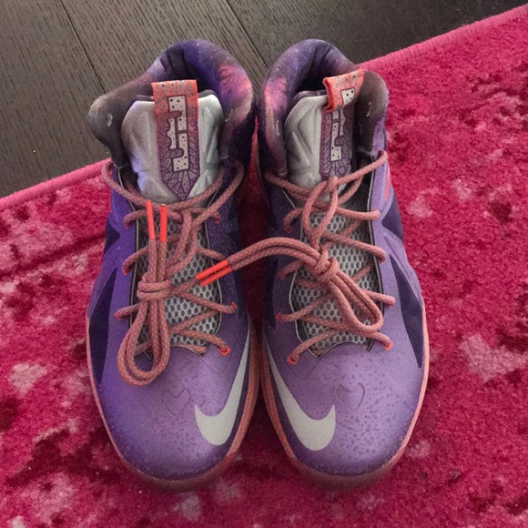 lebron 10 extraterrestrial